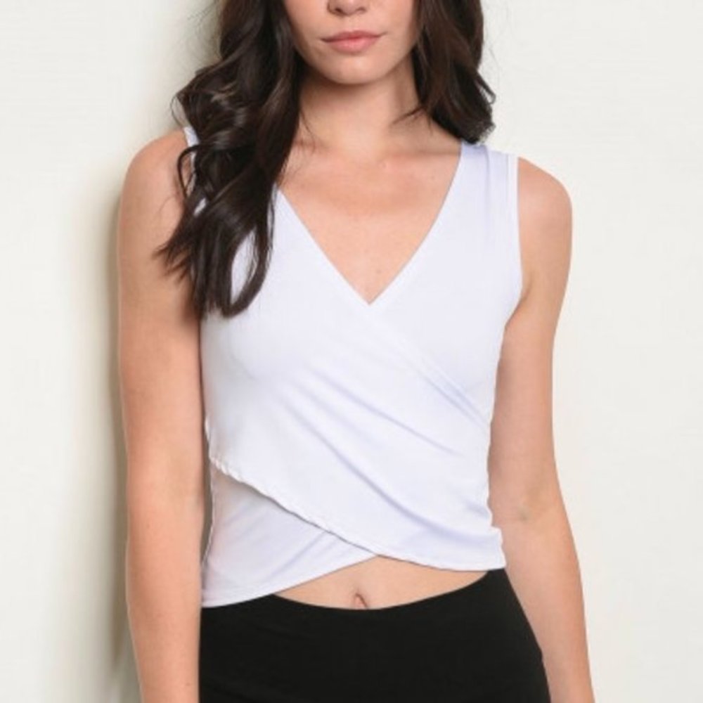 NWT White Cropped Top